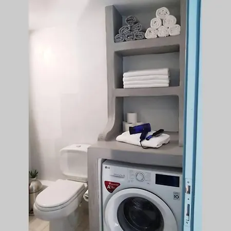 Nikola's Place *